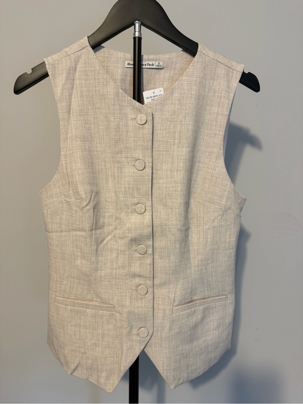 Abercrombie & Fitch Women's Light Beige Sleeveless Button Vest